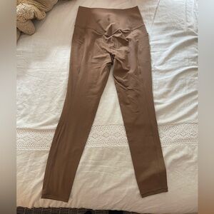 Athleta SALUTATION STASH TIGHT Leggings